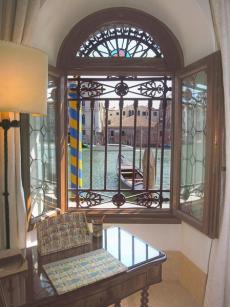 Apartment in Venice (sleep 2) in Venice on the Canal Grande