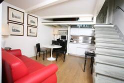 Beccaria Apartment in Florence center (sleeps 2)