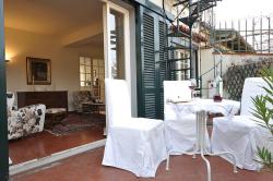 Bardi Apartment (sleeps 4+1) in Florence historical center